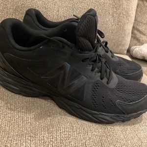 New Balance 680